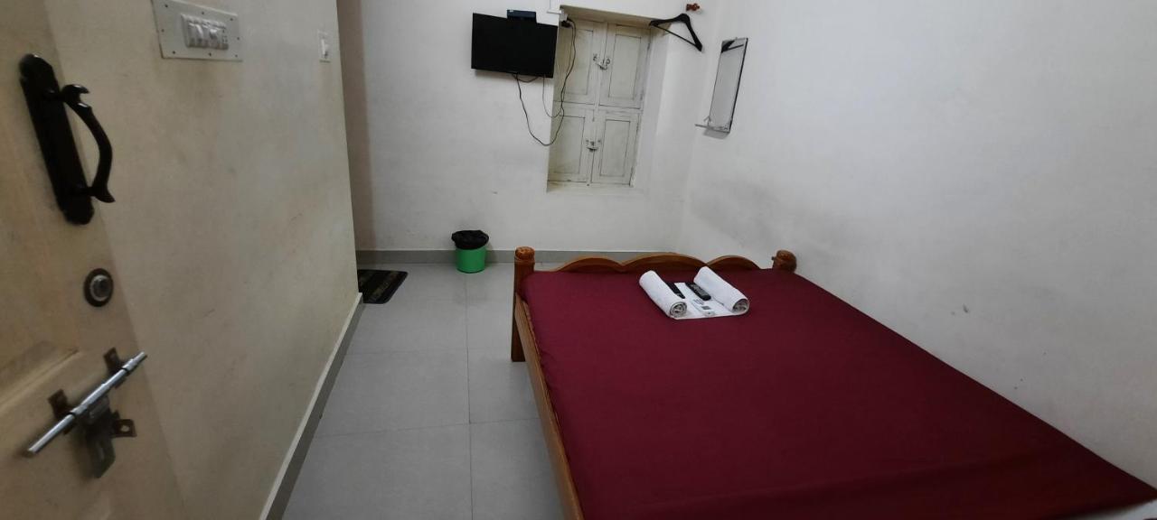 Mr Residency Hotel Madurai Bagian luar foto