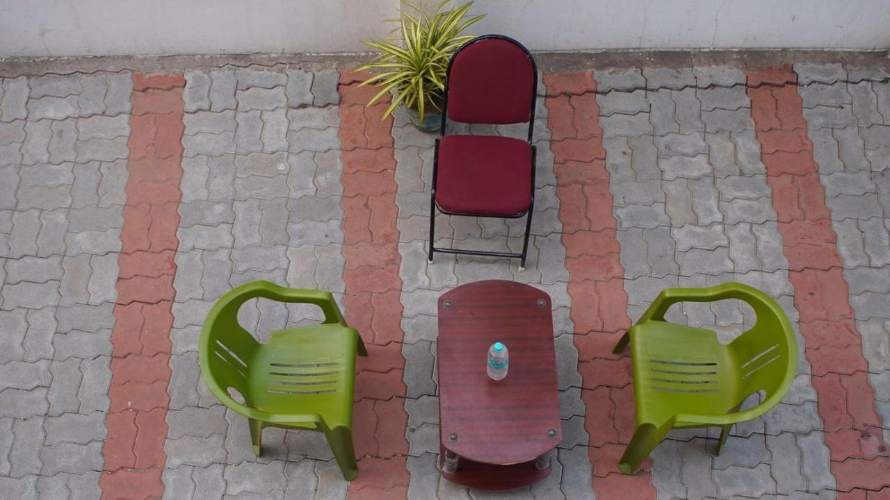 Mr Residency Hotel Madurai Bagian luar foto