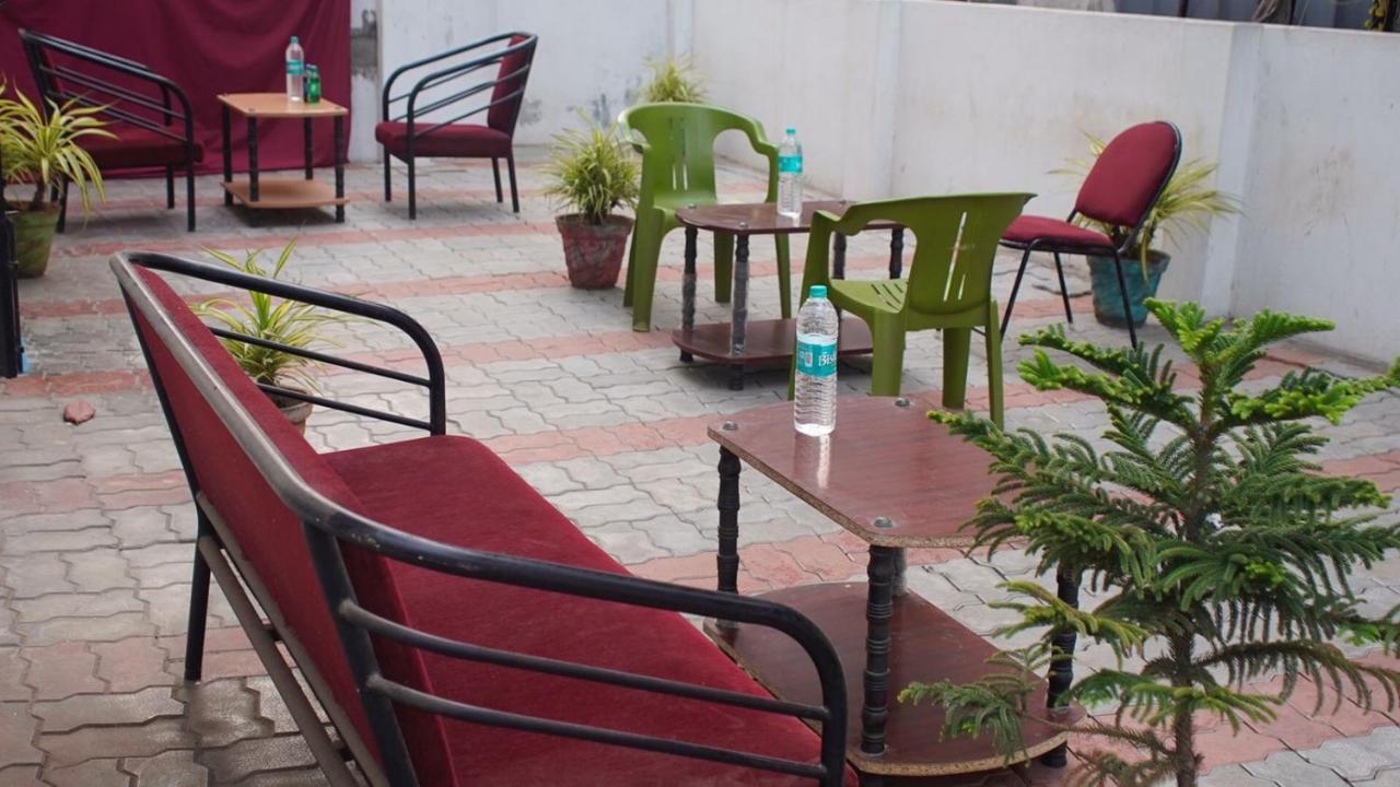 Mr Residency Hotel Madurai Bagian luar foto