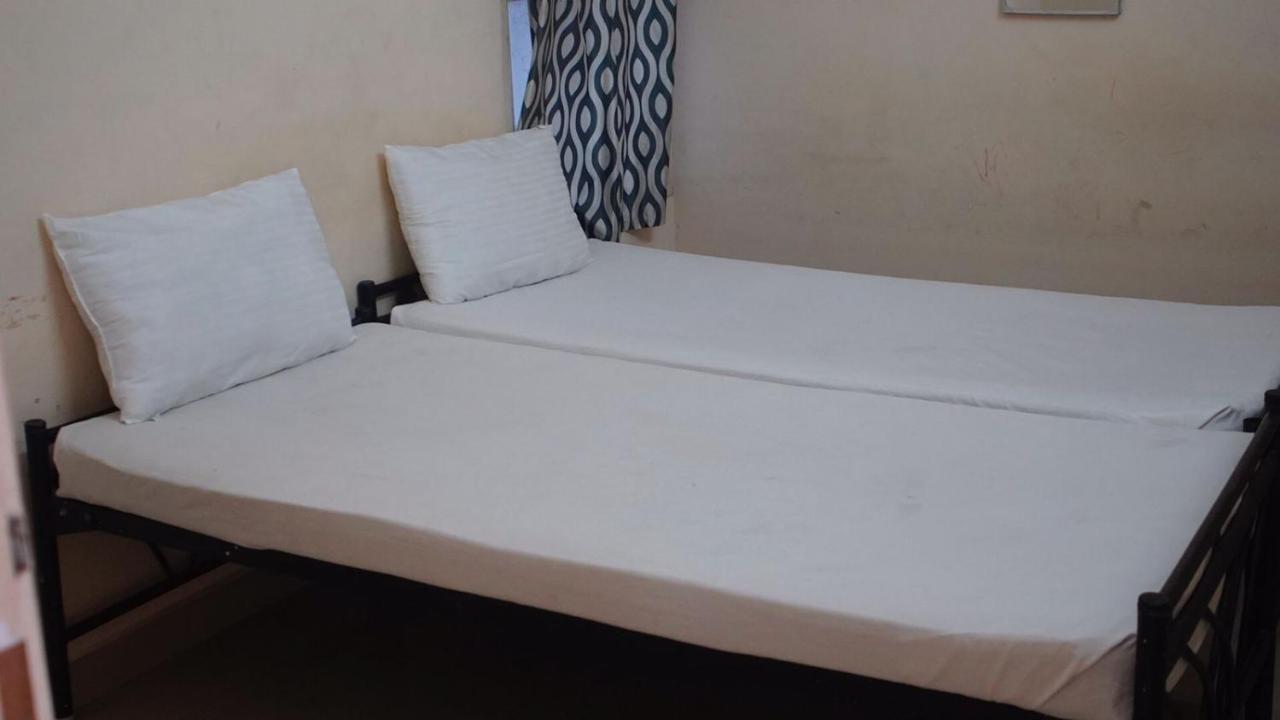 Mr Residency Hotel Madurai Bagian luar foto